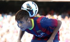 开云体育直播-开拓者对阵老鹰，马克西完成里程碑，新一代控卫的崛起