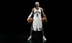 开云体育官网-佩雷兹的完美统治与威廉姆斯的绝地反击，一场定义赛季的战术博弈