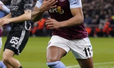 开云体育下载-包含安科雷姆队全员发力，主场击败对手晋级的词条