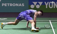 开云体育下载-英格兰羽毛球队完胜印尼羽毛球队，李宗伟高光表现的简单介绍