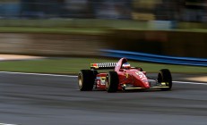 开云官网-铁血防线锁死红军，迪巴拉灵光一现改写战局—解析伊拉克式防守如何缔造欧冠经典之夜