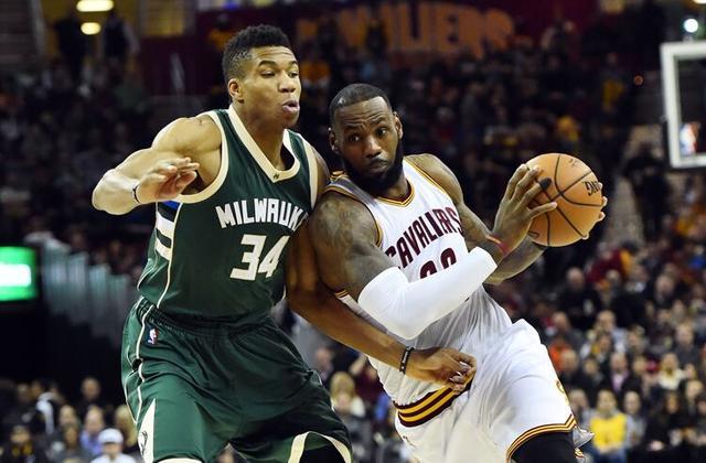 关于尼克斯轻取雄鹿，欧文送出助攻的信息