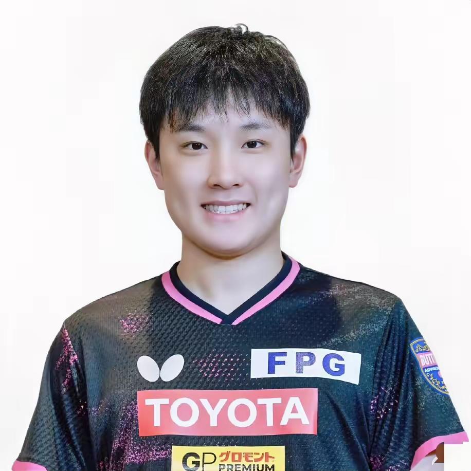 关于日本乒乓球队完胜德国乒乓球队，张本智和高光表现的信息