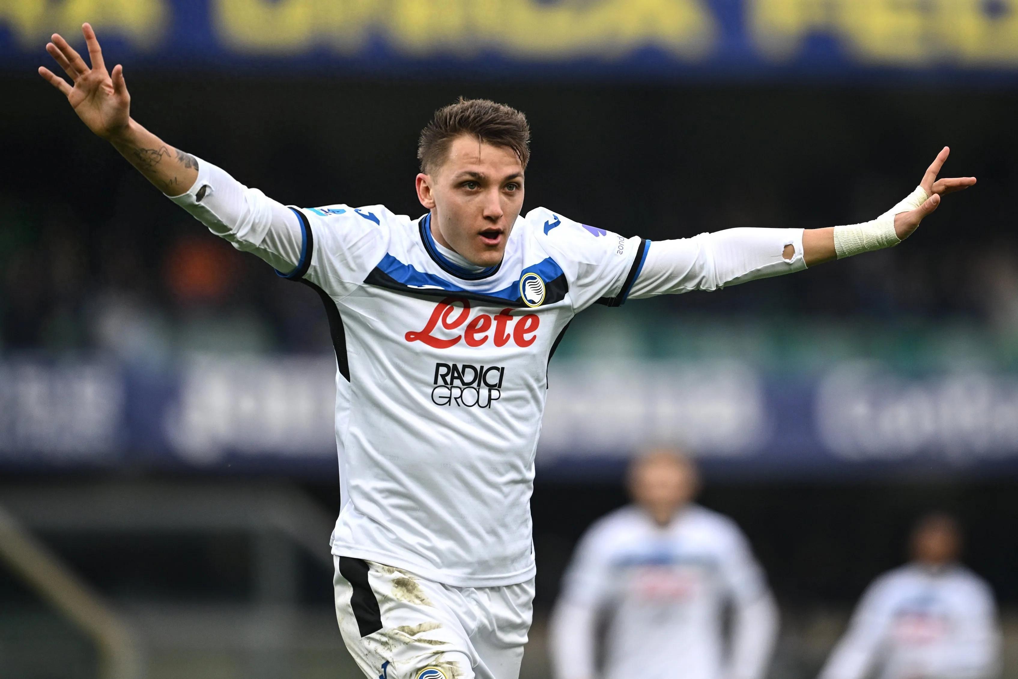 米兰女足冲刺榜首，士气高昂