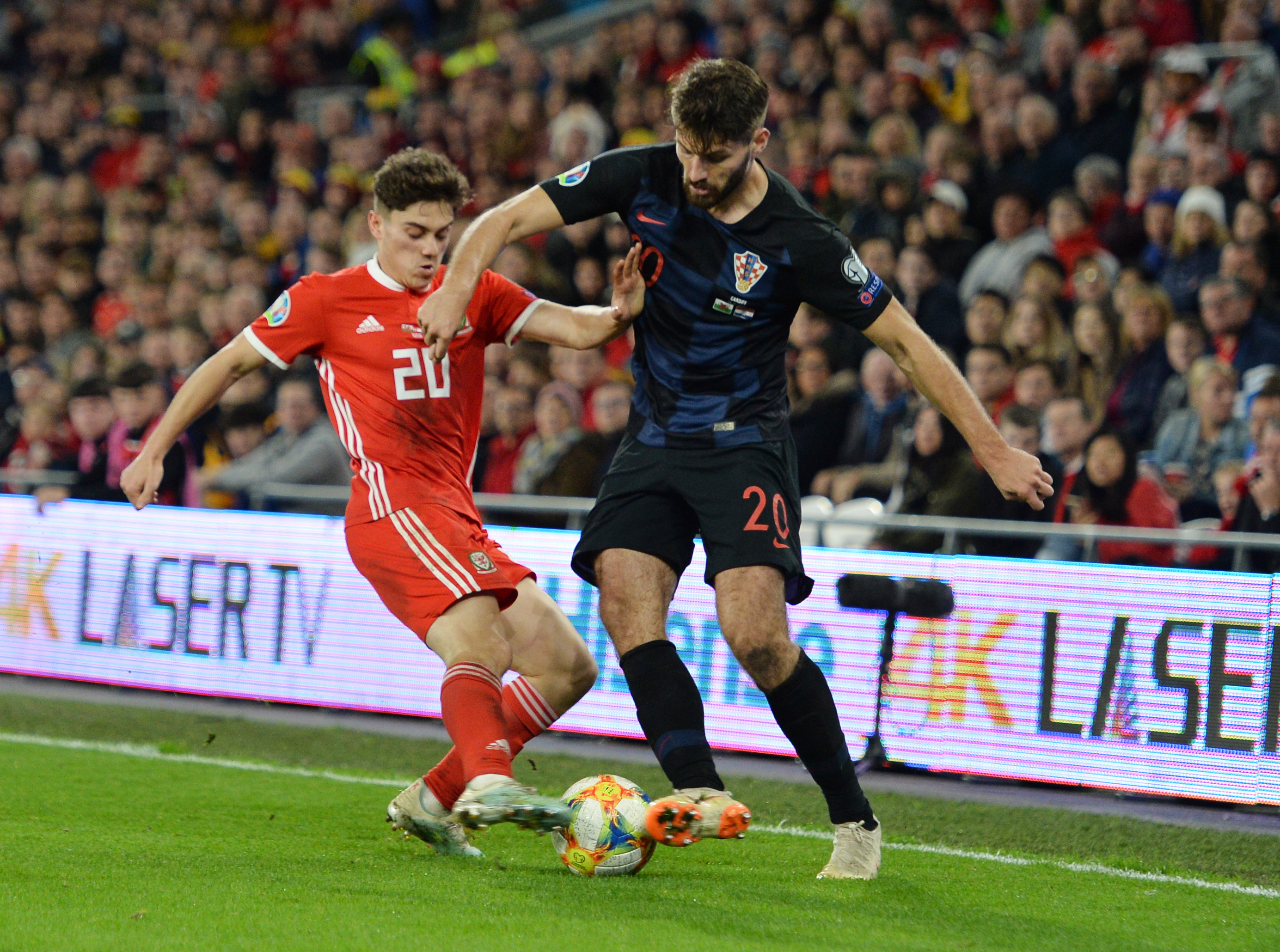 波兰队闷平克罗地亚,成功挺进欧锦赛半决赛 波兰队闷平克罗地亚,成功挺进欧锦赛半决赛