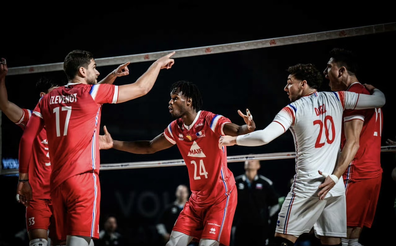 包含卢森堡客场大胜斯洛文尼亚，表现亮眼的词条