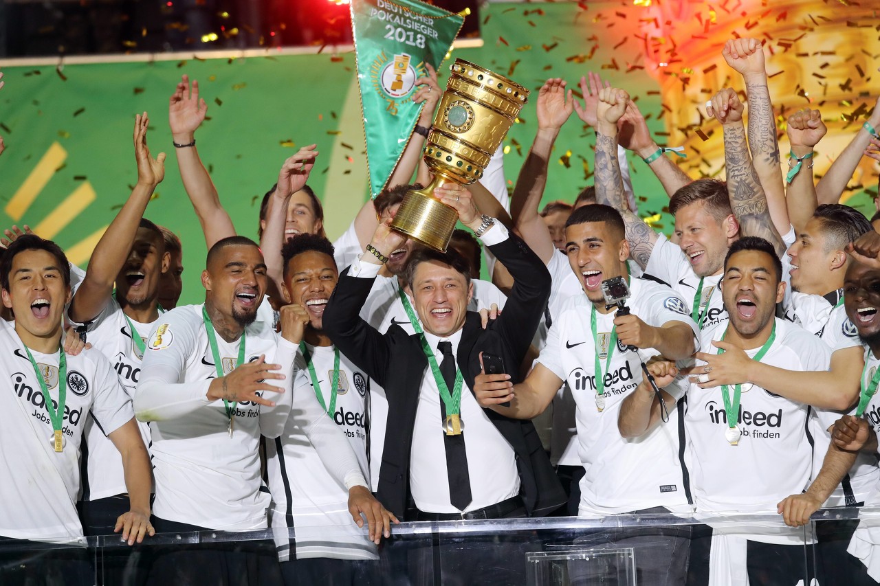 法兰克福憧憬胜利,备战全力以赴的简单介绍 法兰克福憧憬胜利,备战全力以赴的简单介绍