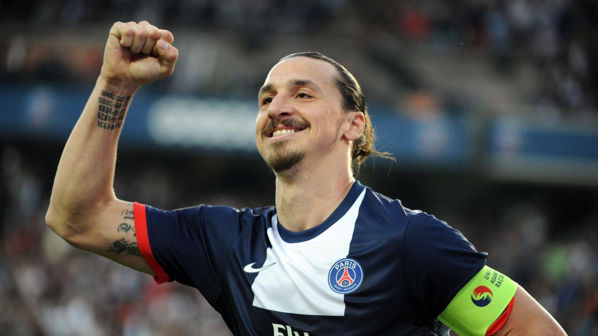 卢卡库教科书级表现，丹麦对阵美国一役中的战术启示