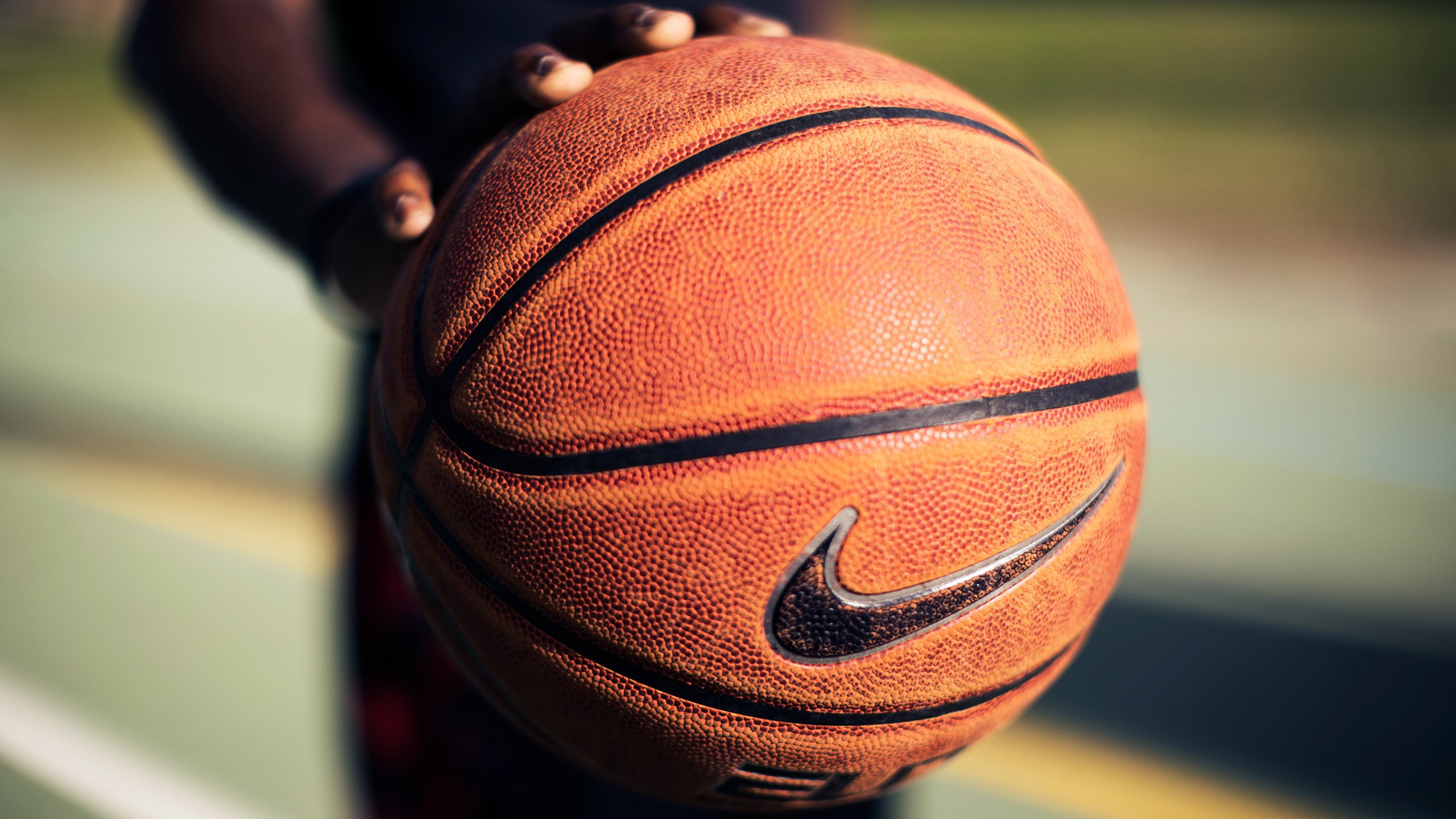 1.太阳风暴封锁印城,当F1的极限速度,撞上NBA的钢铁防线(跨界对比,突出封锁)